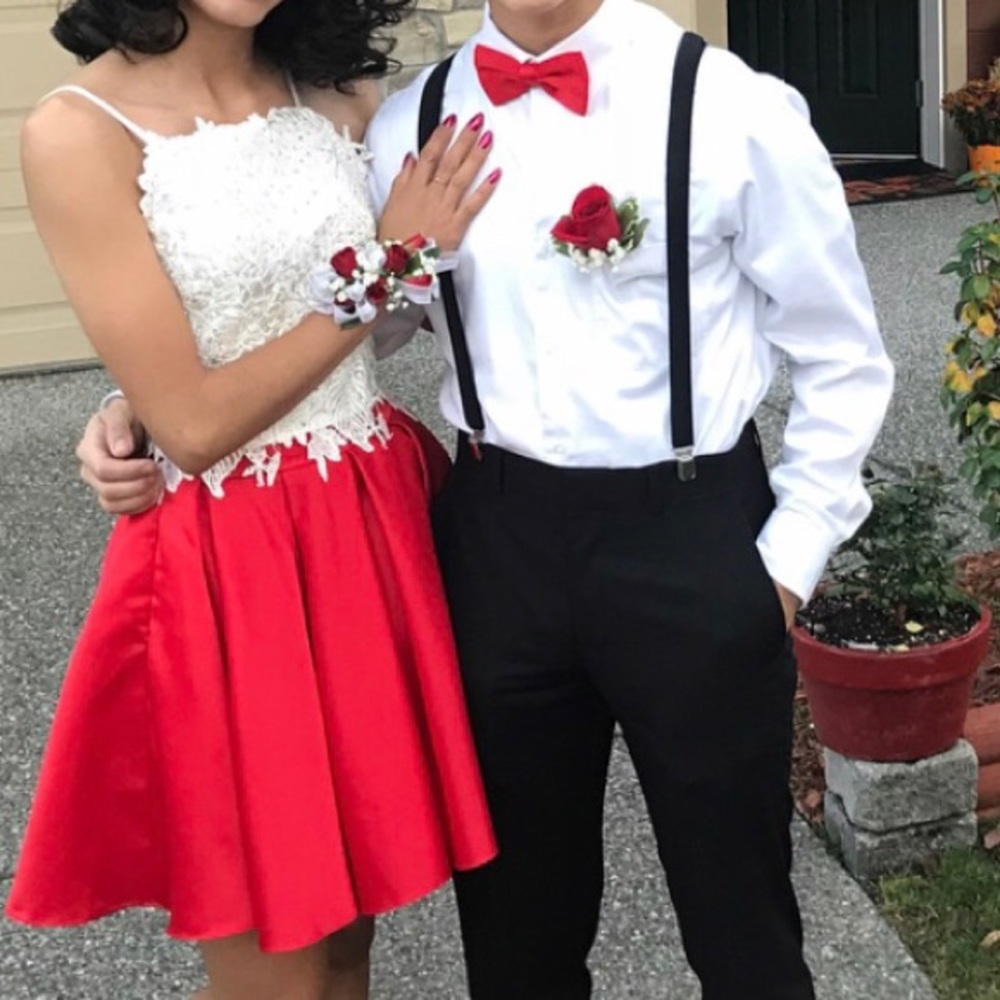 Dave and Johnny Special occasion dress